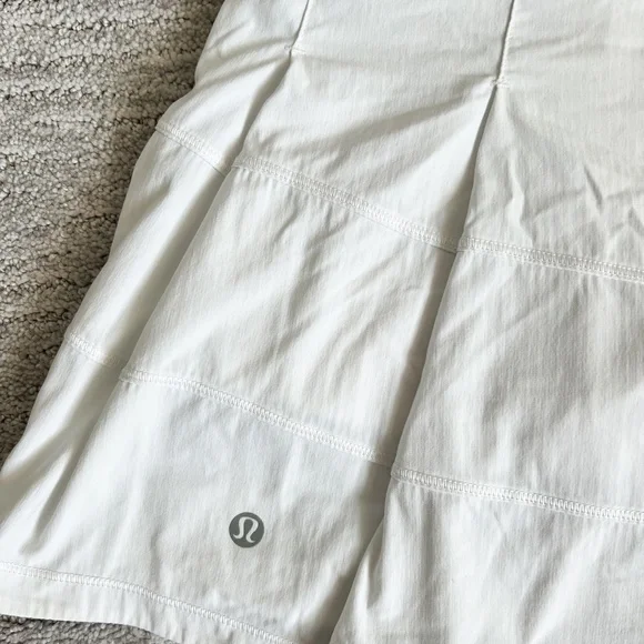 Lululemon Pace Rival Mid-Rise Tennis Skirt - Size 4 White - Picture 2 of 3